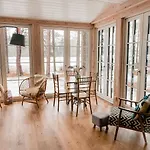 Holiday home Saarjaerve Jaerve Aeaeres 28-le, 8 Magamistuba