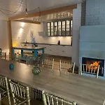 Saarjaerve Jaerve Aeaeres 28-le, 8 Magamistuba Holiday home *