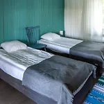 Saarjaerve Jaerve Aeaeres 28-le, 8 Magamistuba Holiday home Tromsi
