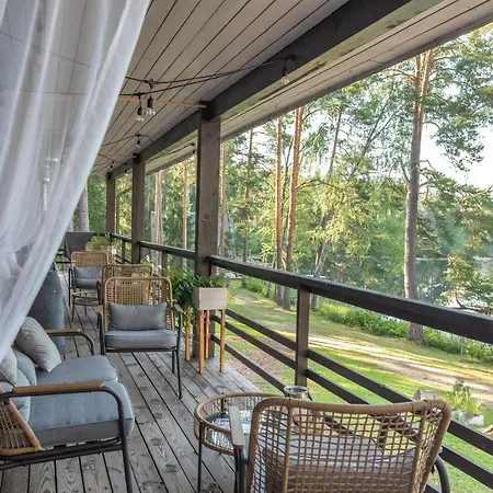 Hébergement de vacances Saarjaerve Puhkemaja 32-le, 8 Magamistuba *