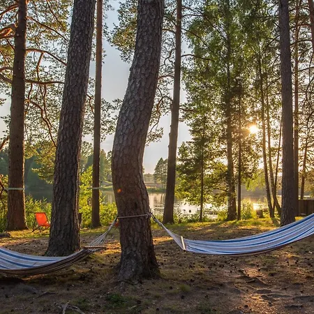 Saarjaerve Jaerve Aeaeres 28-le, 8 Magamistuba * Tromsi