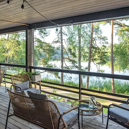 Ferienhaus Saarjaerve Jaerve Aeaeres 28-le, 8 Magamistuba Tromsi