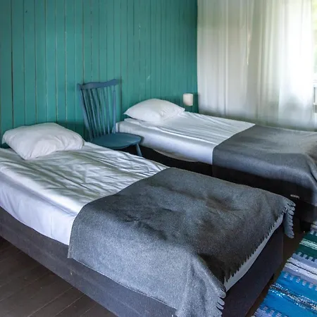 Saarjaerve Jaerve Aeaeres 28-le, 8 Magamistuba Ferienhaus Tromsi
