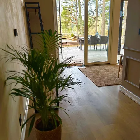 Vakantiehuis Saarjaerve Jaerve Aeaeres 28-le, 8 Magamistuba Tromsi