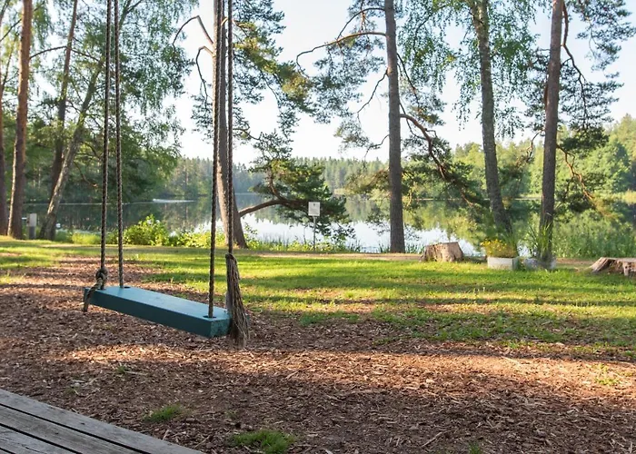 Saarjaerve Jaerve Aeaeres 28-le, 8 Magamistuba