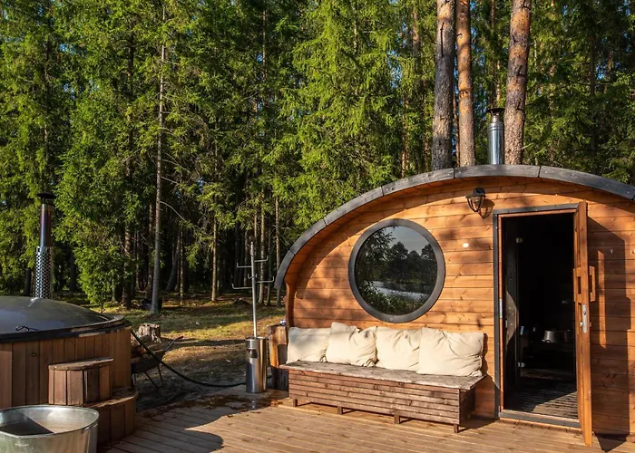 Holiday home Saarjaerve Jaerve Aeaeres 28-le, 8 Magamistuba