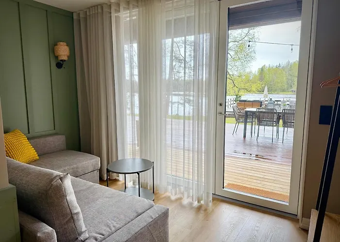 Holiday home Saarjaerve Jaerve Aeaeres 28-le, 8 Magamistuba Tromsi